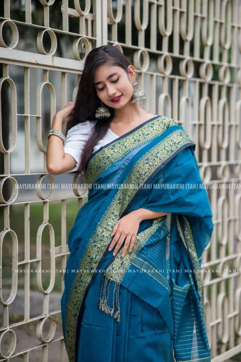 Traditional%20Teal%20Half%20Silk%20Mayabika%20Saree%20-%20Experience%20the%20Rich%20Heritage%20of%20Handcrafted%20Artistry%20-%20-%20Image%204