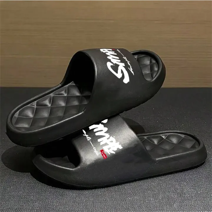 Summer%20innovative%20design%20EVA%20men's%20shoes,%20soft%20and%20lightweight%20home%20slippers,%20suitable%20for%20indoor%20and%20outdoor%20leisure%20activities%20-%20Image%204