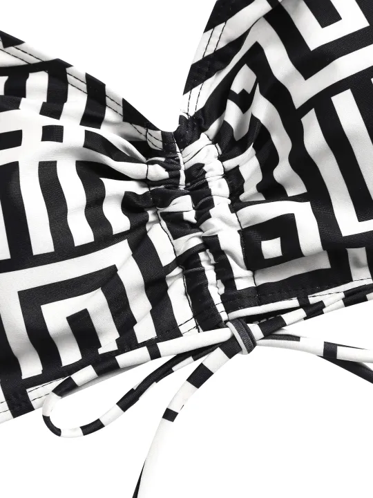 Women's%20Beach%20Summer%20Geometric%20Print%20Three-Piece%20Swimsuit%20Set%20with%20Long%20Sleeve%20Beach%20Cover-Up,%20Polyester%20Knit%20Fabric%20with%20Elasta%20-%20Image%203
