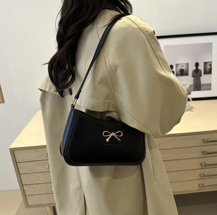 Woman's%20Elegant%20Bow%20Shoulder%20Bag%20Handbag%20Square%20Bag%20Ladies%20Toti%20Bag%20Fashion%20Casual%20Daily%20Commute%20Crossbody%20Shoulder%20Bag%20Shoping%20Bag%20Suitable%20for%20%20Trawling%20Parties%20Shopping%20And%20Travel%20%20Ideal%20Gift%20Choice%20Available%20In%20Multiple%20Colors%20Designed%20-%20Image%204