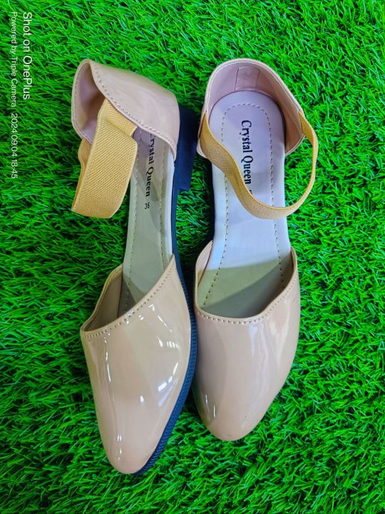 Women's%20High%20Quality%20Half%20Coat%20Shoe%20-%20Image%204