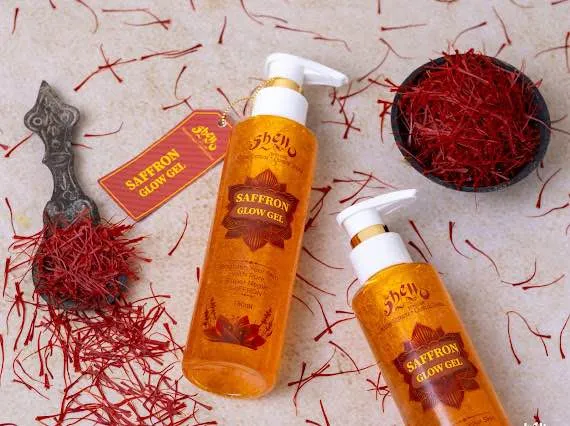 Shello%20Saffron%20Glow%20Gel%20180ml%20-%20Image%203
