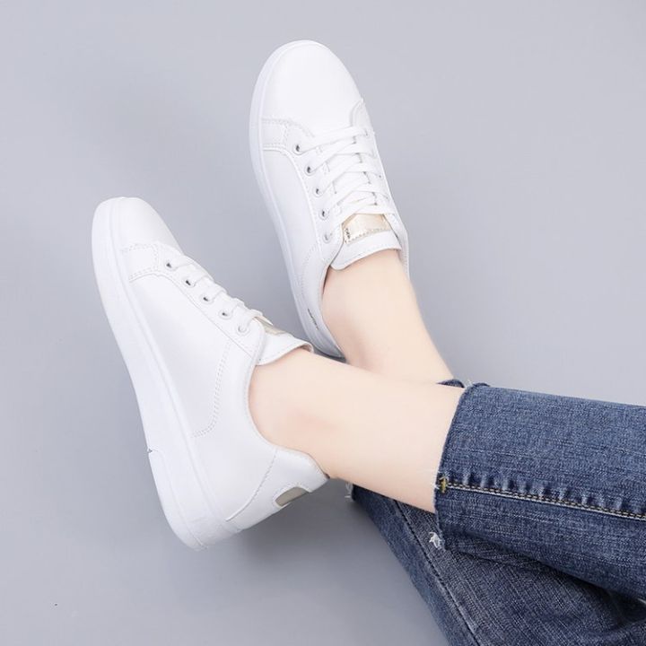 Spring%20Women%20Casual%20Shoes%20White%20Breathable%20Embroidered%20Flower%20Lace-Up%20Women%20Sneakers%20Fashion%20Korean%20Version%20Women%20Tennis%20Shoes%20-%20Image%204
