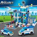 City police station building block group boy DIY car brick police station model building children's educational toy .