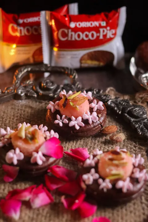 ORION%20Choco%20Pie%20-%2012%20Packs%20Inside%20-%2025g%20Each%20-%20Image%207