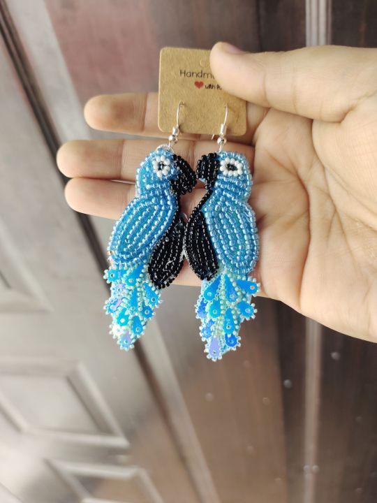 parrot style earings.. customise handmade beads jewellary
