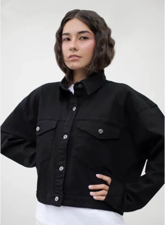 Black%20Denim%20Short%20Body%20Jacket%20for%20Women,%20Premium%20Stretch%20Fit,%20Button%20Fastenings%20-%20Image%203