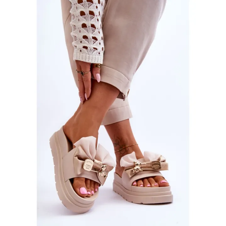 New%20girls%20ladies%20imported%20China%20made%20variety%20fancy%20stylish%20slippers%20-%20Image%207