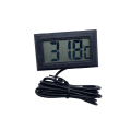 Digital Aquarium Thermometer with Probe Suction Cup Fish Tank Water Electronic Thermometer Measurement Degrees Celsius ℃. 