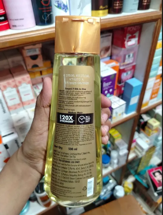 Emami%207%20Oils%20in%20One%20Hair%20Oil%20%7C%20Makes%20Hair%2020x%20Stronger%20and%20Manageable%20%7C%20Coconut%20Oil,%20Amla,%20Jojoba,%20Olive,%20Walnut,%20Argan%20&%20Almond%20Oils%20%7C%20500ml%20-%20Image%202