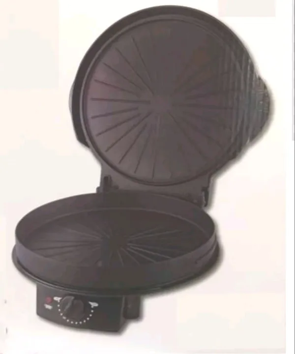 Pizza%20Maker%20Geepas%20GPM%202035P%20-%20Image%202