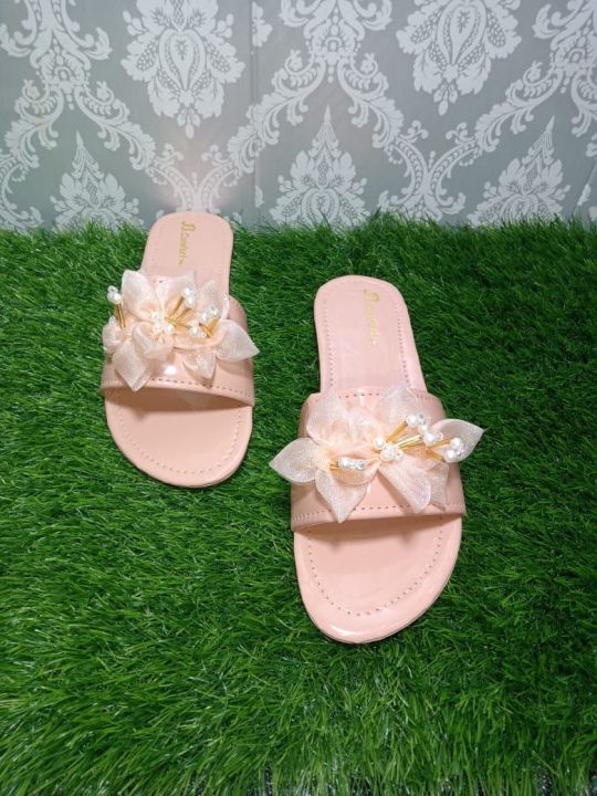 New%20Chappal%20for%20women%20and%20girls%20-%20Image%205