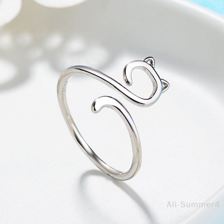 Adjustable%20Size%20Yarn%20Ring%20Cat%20Ears%20Crochet%20Ring%20Beginner%20Knitting%20Crocheting%20Loop%20Thread%20Wrapped%20Rings%20Tension%20Regulator%20Tool%20-%20Image%205