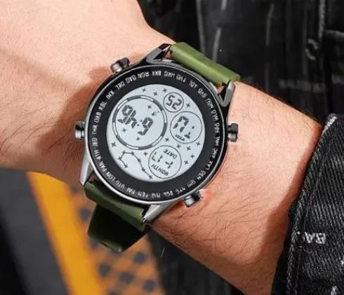 Men’s Digital Sports Watch – Multifunctional Waterproof LED Wristwatch with World Time – Black & White Display