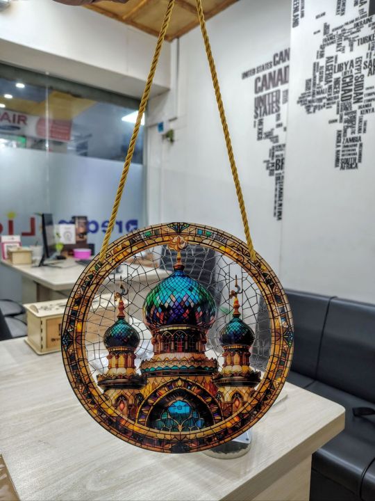 Premium%20Mosque%20&%20Crescent%20Moon%20Acrylic%20Suncatcher%20%E2%80%93%20Elegant%20Islamic%20Wall%20Art%20for%20Home%20Decor%20-%20Image%203