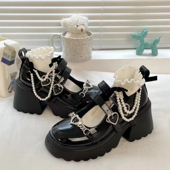 2024%20Sweet%20Heart-Shaped%20Buckle%20Lolita%20Shoes%20Women%20Patent%20Leather%20Platform%20Mary%20Janes%20Woman%20Metal%20Decoration%20Chunky%20Heels%20Pumps%20-%20Image%206