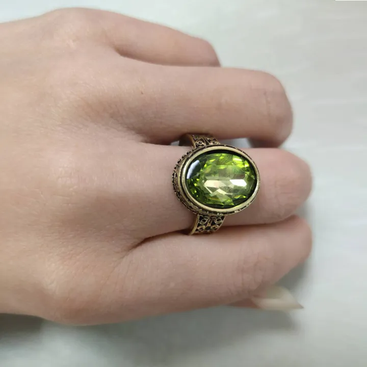 Vintage%20Peridot%20Green%20Zircon%20Rings%20for%20Women%20Carved%20Flower%20Pattern%20Ring%20Fashion%20Creative%20Design%20Handmade%20Wedding%20Party%20Jewelry%20-%20Image%202