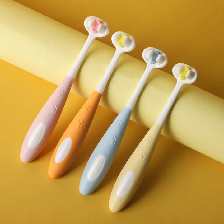 Three-Sided%20Stereo%20Non-Slip%20Handle%205D%20Baby%20Soft-Bristled%20Children's%20Toothbrush%20or%20Baby%20Toothbrush%20-%20Image%202