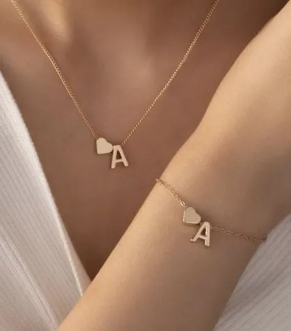 customised%20alphabet%20locket%20-%20Image%202