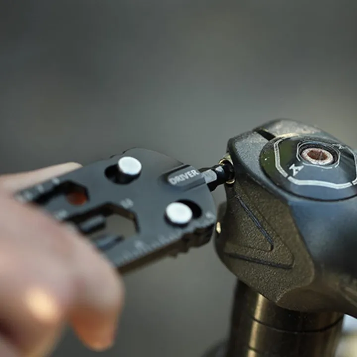 16%20In%201%20Portable%20Stainless%20Steel%20Screwdriver%20Wrench%20Ruler%20Multi-function%20MTB%20Mountain%20Cycling%20Spanner%20Bicycle%20Repair%20Tool%20Set%20-%20Image%203