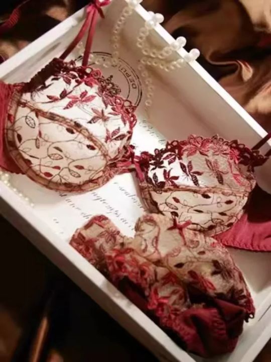 %20Ultra-Thin%20Red%20Lace%20Bra%20Set%20%7C%20Plus%20Size%20Minimizer%20Full%20Bust%20Underwear%7C%20Zodiac%20Year%20Women's%20Lingerie%7CSlimming%20Push-Up%20Design%20-%20Image%202