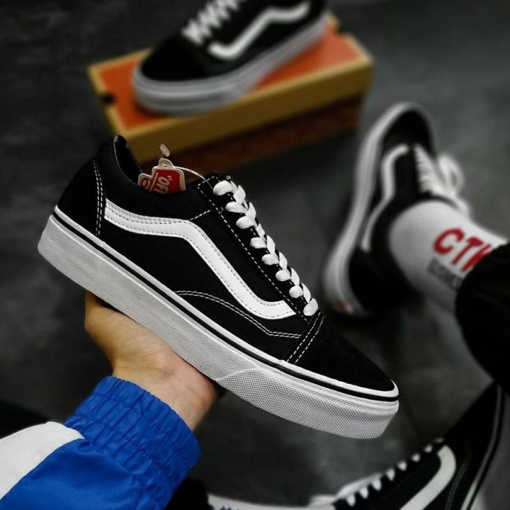 Regular Vans Of The wall Shoes