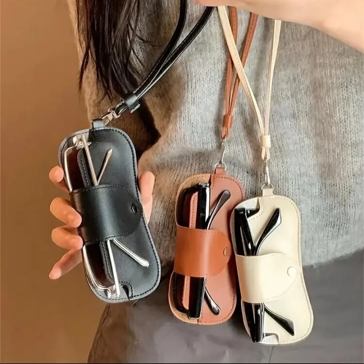 1PC%20Waterproof%20Sunglasses%20Bag%20Portable%20Hanging%20Neck%20Glasses%20Storage%20Case%20Fashion%20PU%20Leather%20Eyeglasses%20Pouch%20For%20Women%20Men%20-%20Image%204