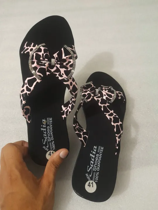 Fashionable%20Weightless%20Sleeper%20for%20Women%20-%20Image%205