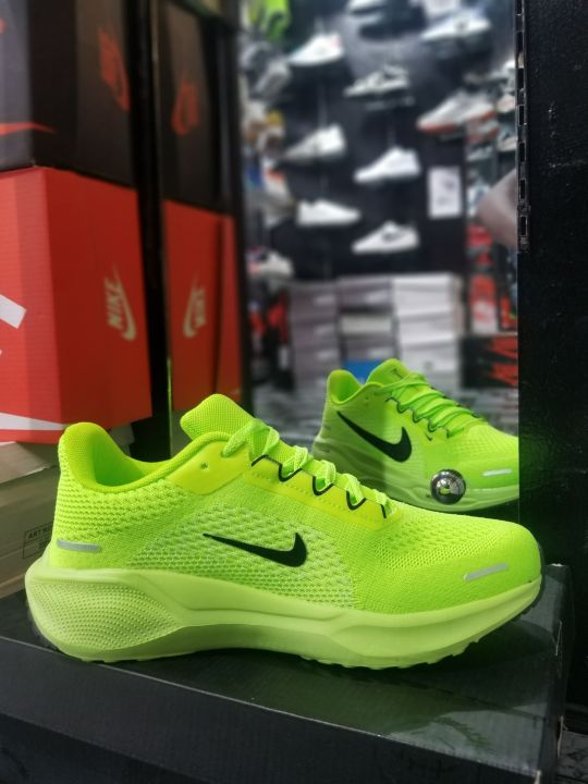 Nike%20pegasus%2041%20Premium%20Road%20Running%20shoes%20-%20Image%203