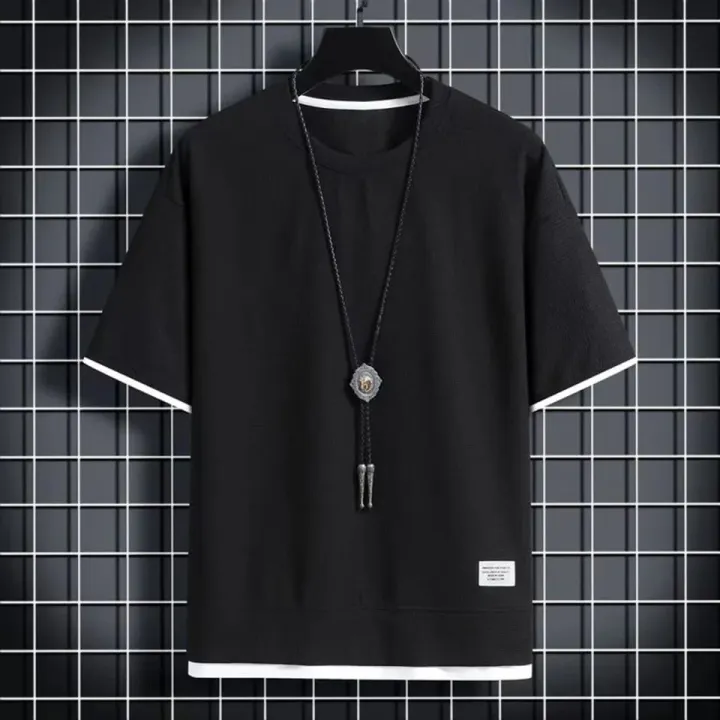 Minimalist Plain Black Summer T-Shirt with White Line Detail - Lightweight and Stylish Warm Weather Essential