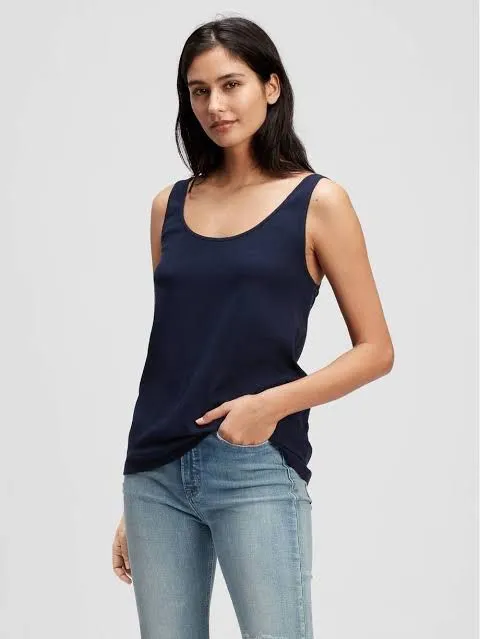 Plain%20Top%20Tank%20for%20Women%20-%20Image%208