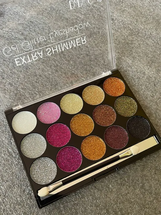 Nepal%20Fashion%20Wear%2015%20Colours%20Gel%20Glitter%20Eyeshadow%20Palette%20-%20Image%202