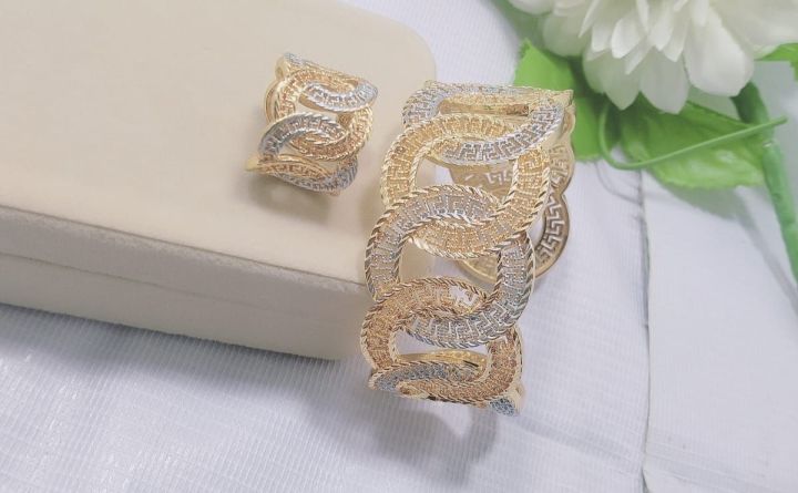 Bangles%20and%20Ring%20Stainless%20Steel%20-%20Image%204