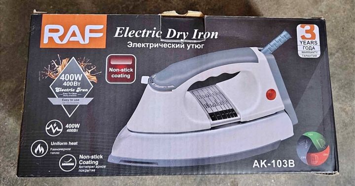 R.A.F%20ELECTRIC%20IRON%20400%20WATT%2070%25%20Energy%20Saving%20Used%20on%20Solor%20/%20Ups%20-%20Image%204