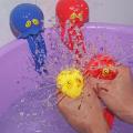 Water Play Octopus Creative Bathing Water Play Toy Water-absorbing Octopus Relieve Stress Sprays Water Children's Bathing Toys.