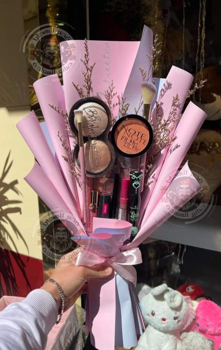 Makeup Bouquet for Gift | Birthday | Mother's day | Wedding | Anniversary | Valentine Day