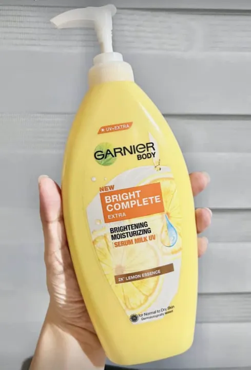 Garnier%20Bright%20Complete%20Body%20Lotion%20400ml%20-%20Image%202
