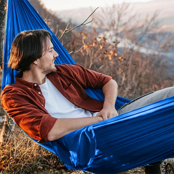 1Set%20Hammock%20with%20Straps%20and%20Storage%20Bag,%20Lightweight%20and%20Durable%20Textile%20Material%20Suitable%20for%20Beach%20Picnics%20and%20Hiking%20Trips%20-%20Image%204