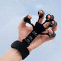 New Silicone Finger Trainer 5 Finger Wrist Stretcher Finger Strength Recovery Flexion and Extension Vein Trainer. 