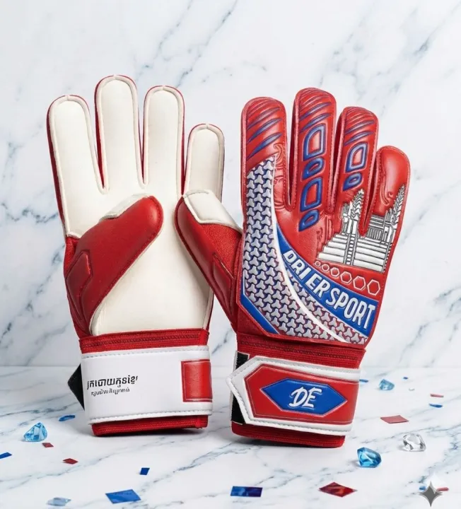 Professional%20Football%20Goalkeeper%20Gloves%20-%20High%20Grip%20Training%20&%20Match%20Latex%20Goalie%20Gloves%20for%20Adults%20&%20Youth%20(Multiple%20Colors)%20-%20Image%204