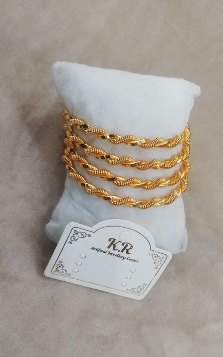 New%20Gold%20Plated%204%20pcs%20bangles%20-%20Image%202