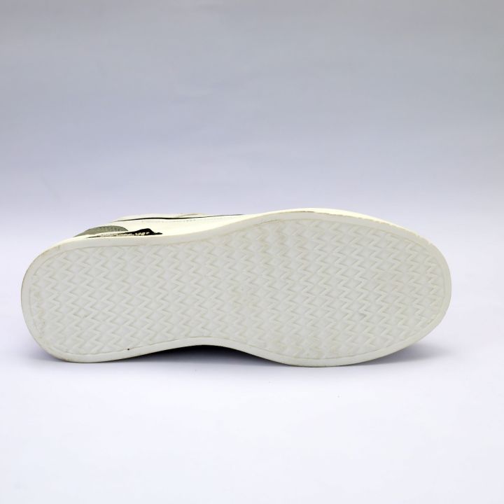 Premium%20Quality%20Sneaker%20For%20Men%20-%20Image%204