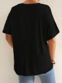 Plus Size Women's V-Neck Short Sleeve Casual T-Shirt with Front Pockets Comfortable and Stylish Top.