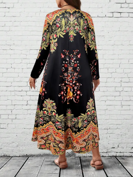 Plus%20Size%20Women's%20Boho%20Floral%20Maxi%20Dress,%20Long%20-%20Sleeve%20V%20-%20Neck,%20Ethnic%20Print,%20Casual%20&%20Festival%20Wear%20-%20Image%203