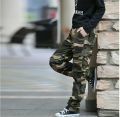 Flexible 6 Pocket Cargo Pant. 