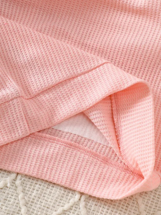 Cute%20Rabbit%20Embroidery%20for%20Infants%20and%20Toddlers,%20Waffle%20Sweatshirt,%20Striped%20Jogger%20Pants,%20Two-Piece%20Set,%20Knee%20Pads,%20Elastic%20Waist,%20Soft%20and%20Warm%20-%20Image%205