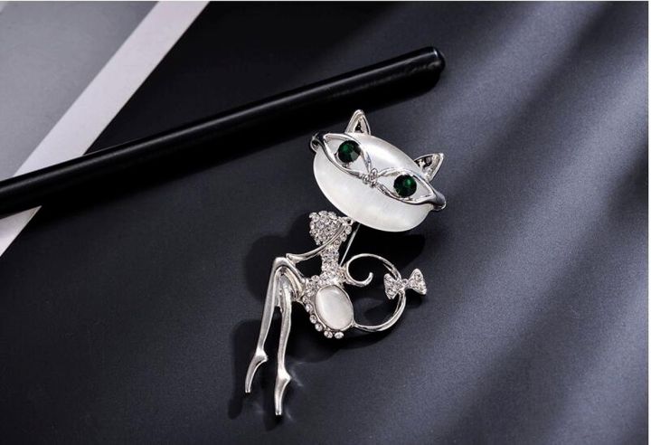 Opal%20Super%20Cute%20Kitten%20Cat%20Eye%20Stone%20Brooch%20Crystal%20Collar%20Creativity%20Dress%20Fashionable%20Style%20%20Wedding%20Accessories%20-%20Image%205