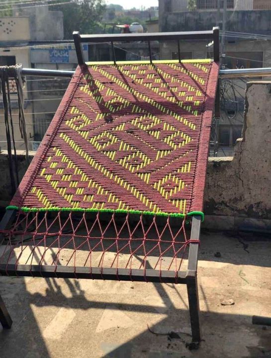 Chorus%20Pipe%20Sooter%20Charpai%20%20,%20Charpai%20,%20Bed%20,%20Iron%20charpai%20,%20Iron%20Bed%20-%20Image%205