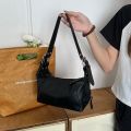 Y2K Style Shoulder Bag For Women Trendy Motorcycle Handbag Minimalist Shoulder Purse For Girls Street Wear. 