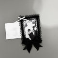1Pc Lace Photo Card Holder, 3inch Small Cards Simple Anime Cartoon Game Card Holder, Fan Club Idol Support Collection B8 Small Card Polaroid 3inch Photo Display Storage Card Holder, Transparent Ita Bag Decoration Lolita Card Holder. 